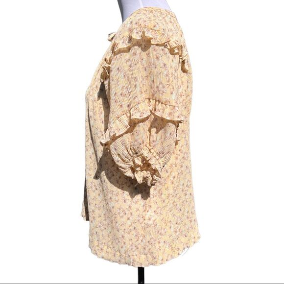 Yellow floral blouse top tie neck crinkle short ruffle sleeve S Robertson Rodeo - Picture 2 of 8